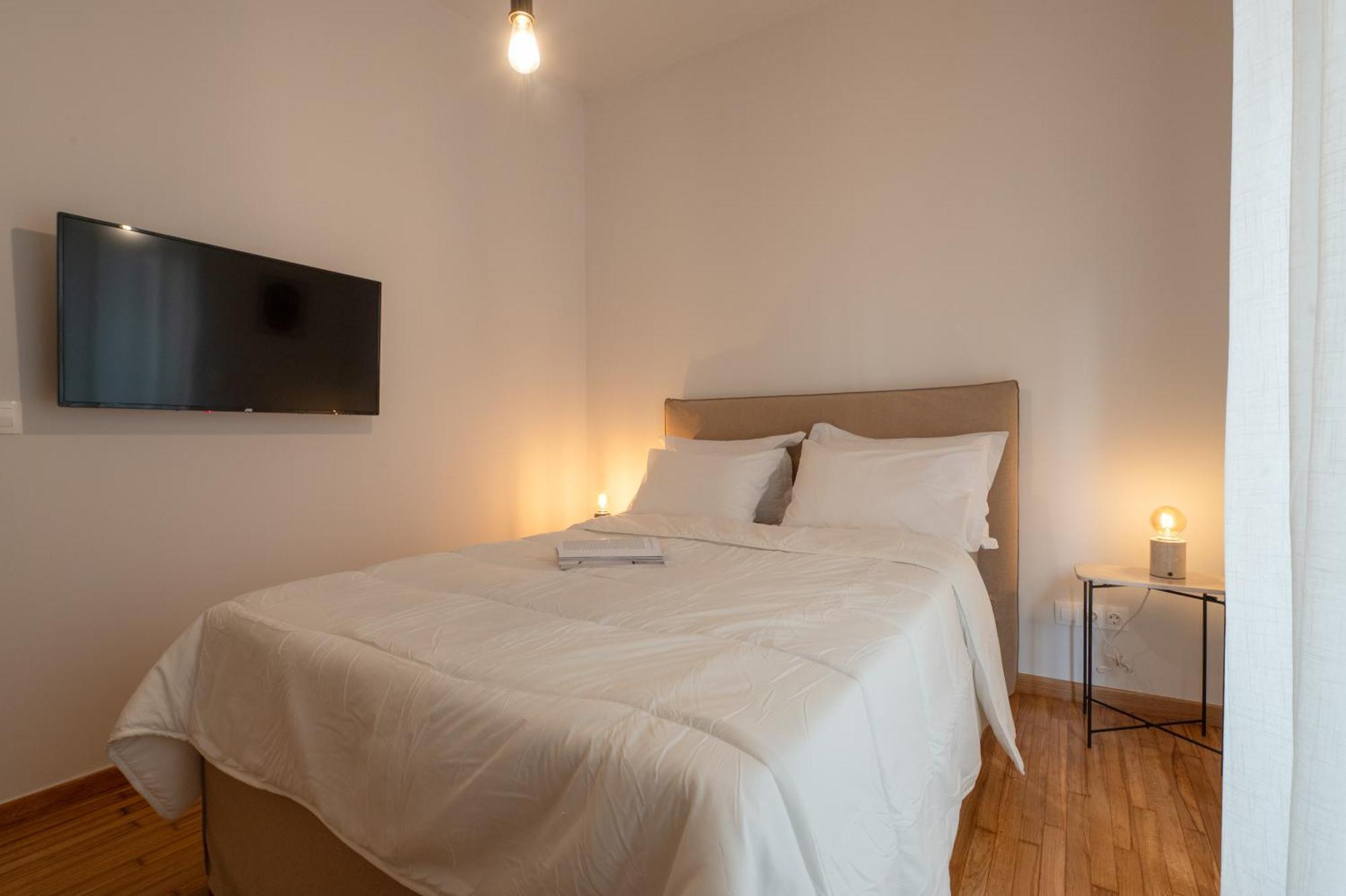 Pop Apartment At Koukaki Афины Экстерьер фото