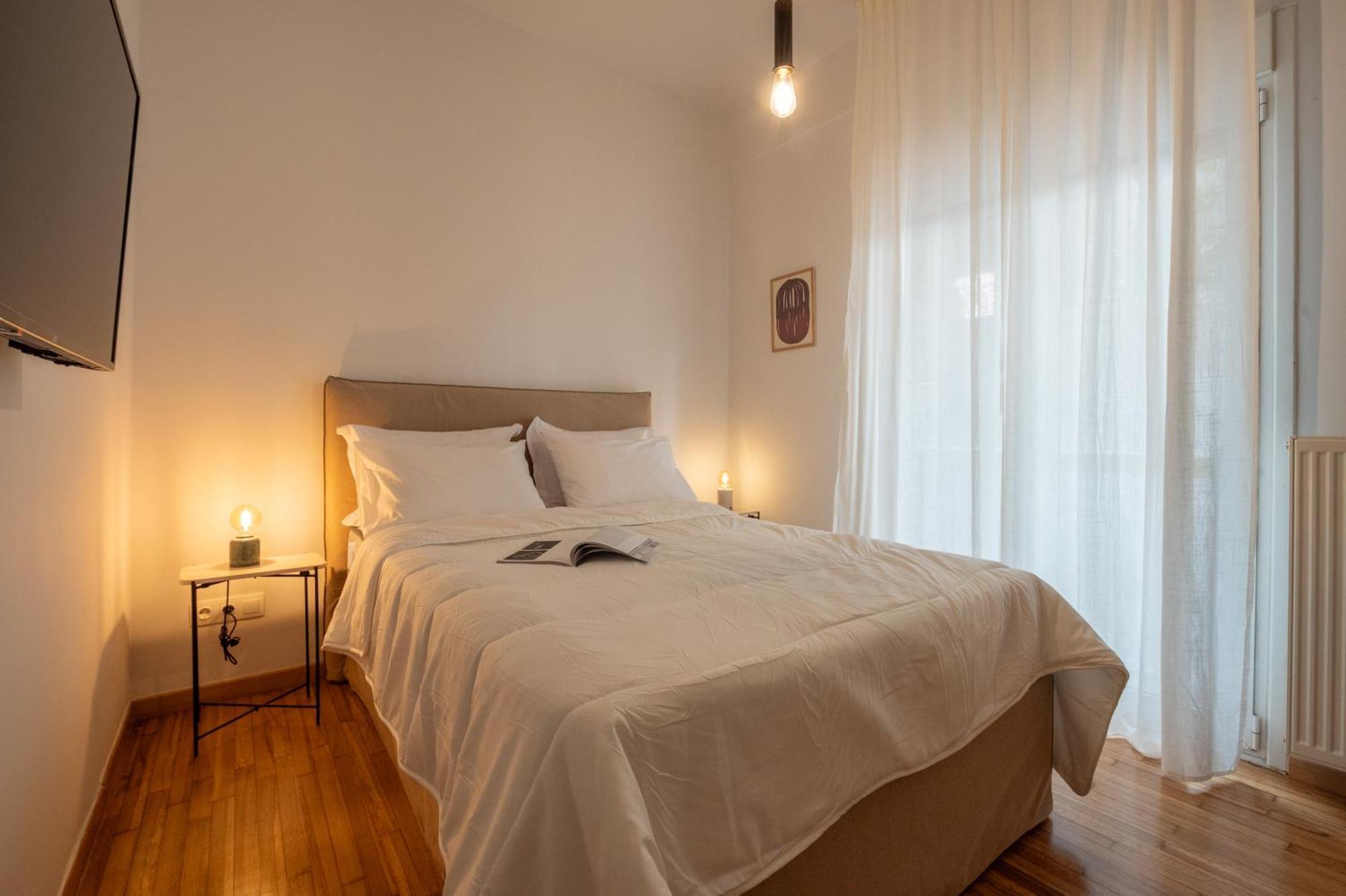 Pop Apartment At Koukaki Афины Экстерьер фото