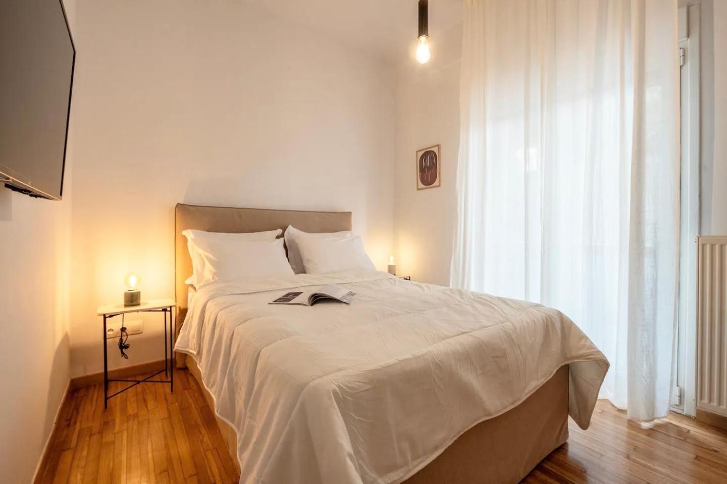 Pop Apartment At Koukaki Афины Экстерьер фото
