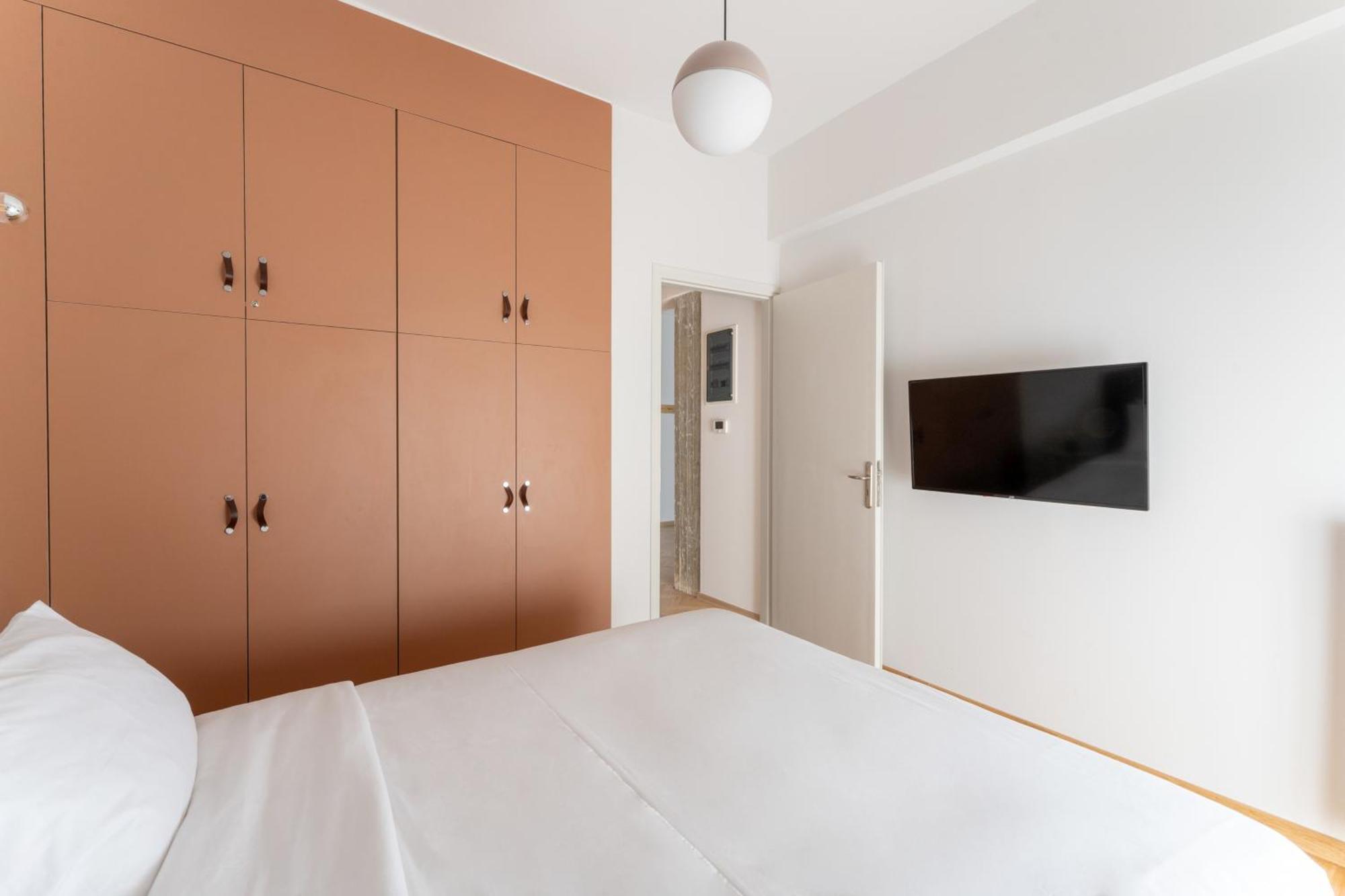 Pop Apartment At Koukaki Афины Экстерьер фото