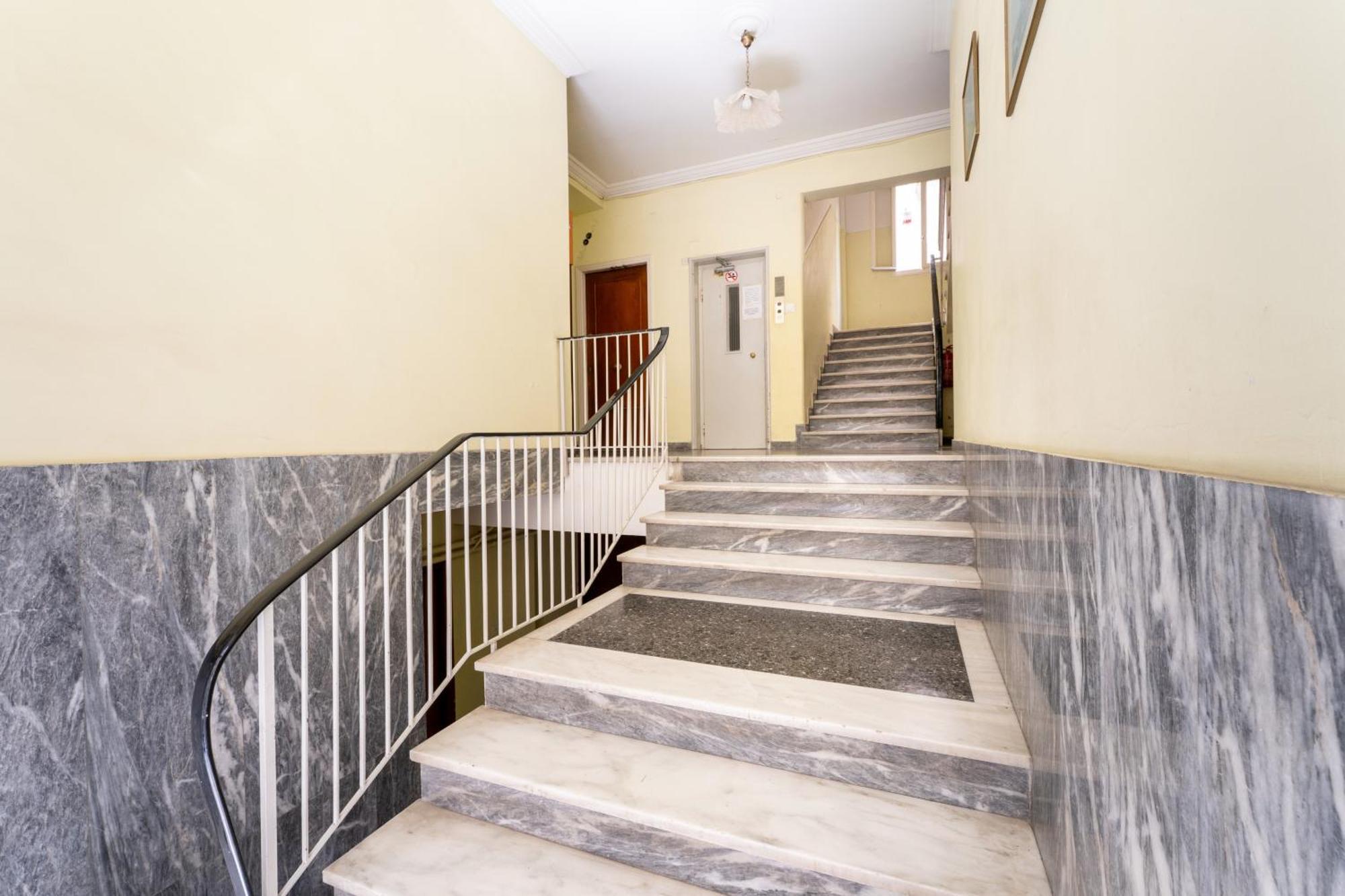 Pop Apartment At Koukaki Афины Экстерьер фото